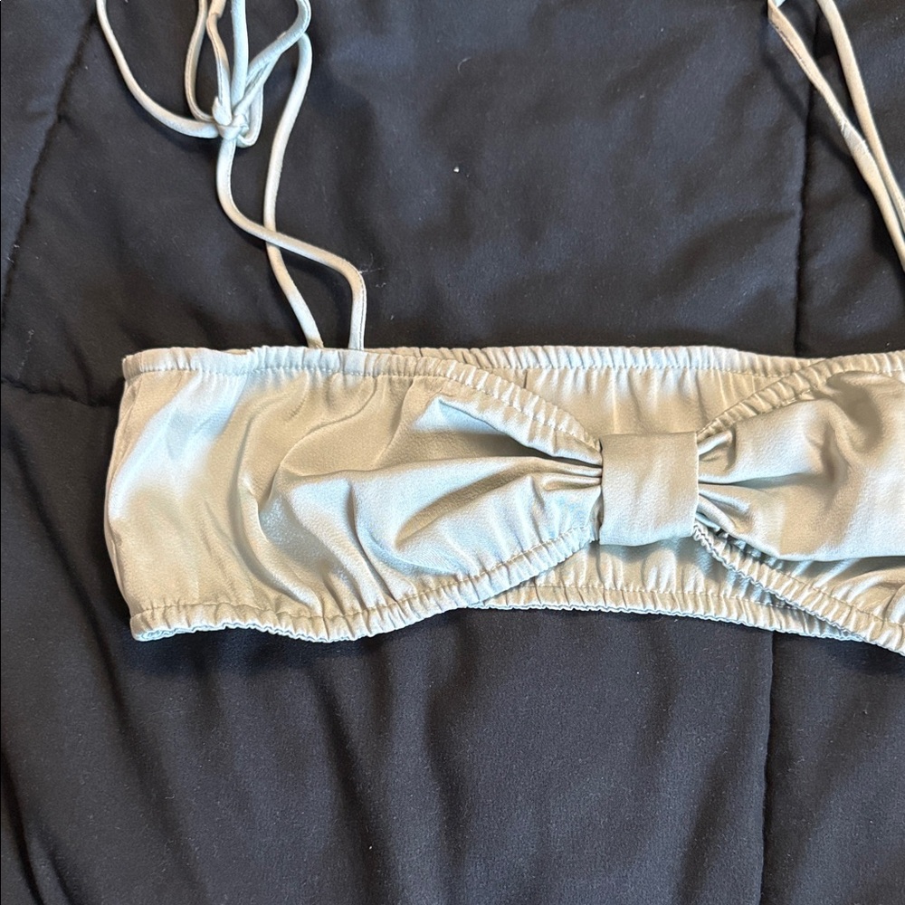 SHEIN Light Sage Bow-Front Bandeau Top with Ties - Picture 2 of 4